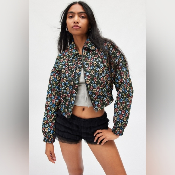 Kimchi Blue Jackets & Blazers - Kimchi Blue- Evelyn Cropped Bomber Jacket